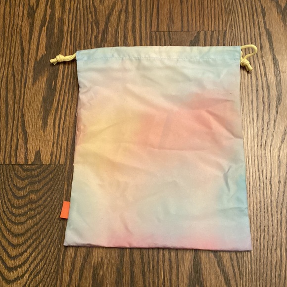 Tie Dye Smile Ipsy Bag - Picture 2 of 2